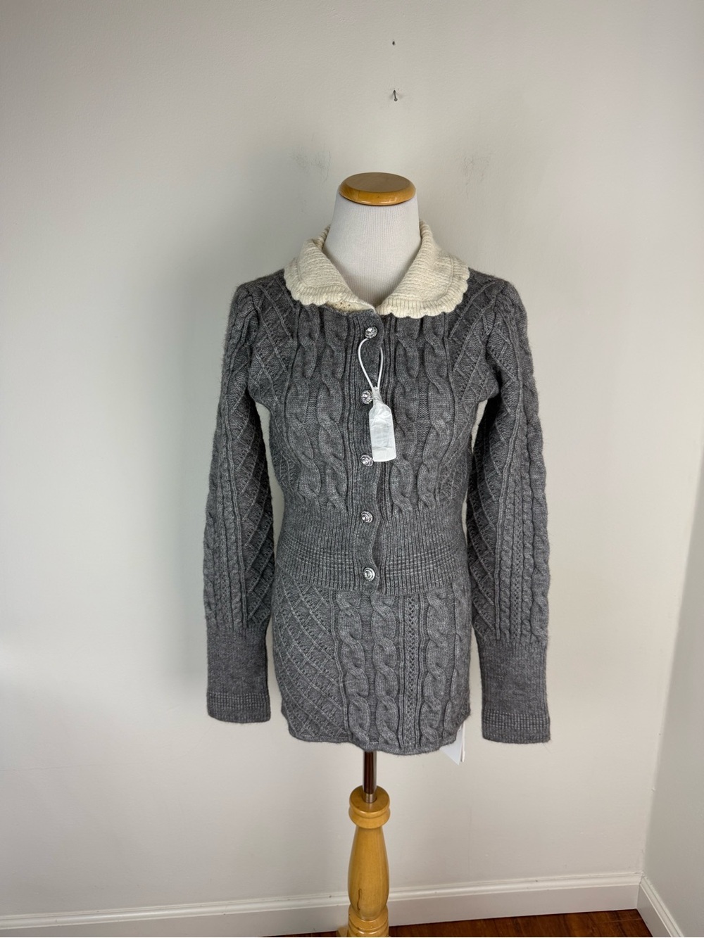 NWT Maison Webster 2 Piece Set Gray Knit Cardigan Sweater Skirt Size S